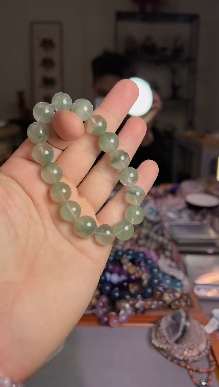 【闪购商品】水晶手串未镶嵌12mm绿幽灵手串