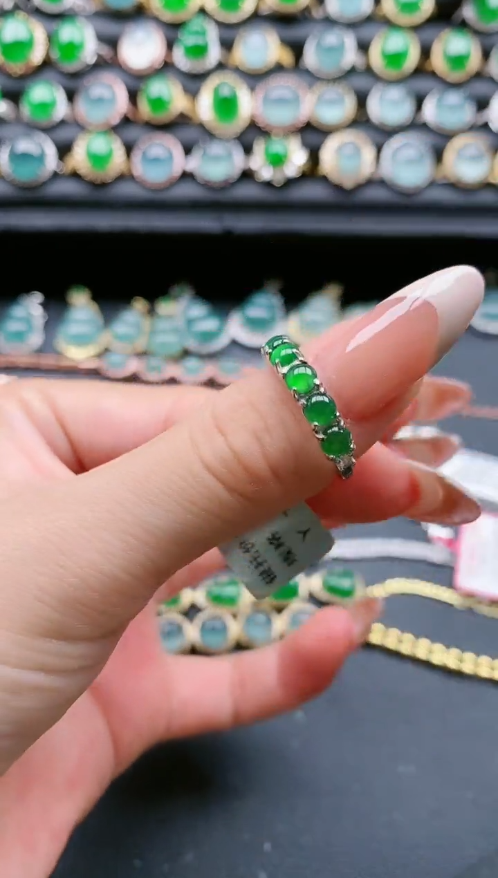 【闪购商品】翡翠戒指银S925镶嵌11111111