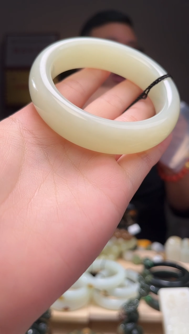 颈饰未镶嵌和田玉Y***）60