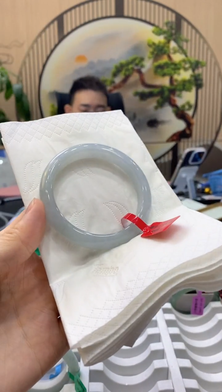 【闪购商品】翡翠手镯未镶嵌00007860