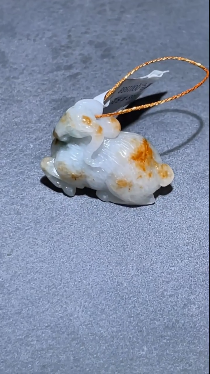 未镶嵌定制翡翠小羊   