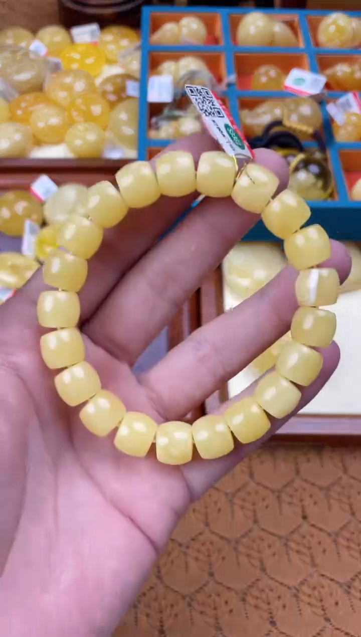 【闪购商品】琥珀裸石未镶嵌WML8075发一件