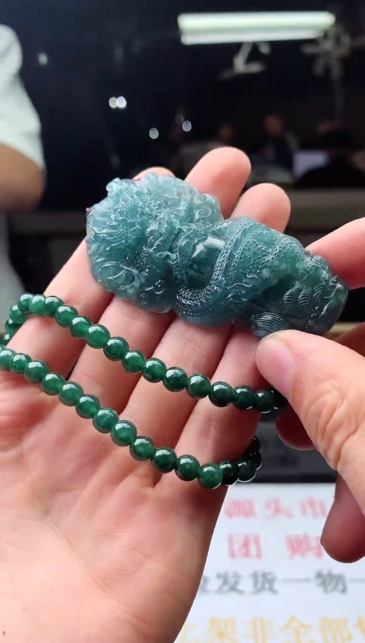 未镶嵌定制翡翠天然A货翡翠拍一发一