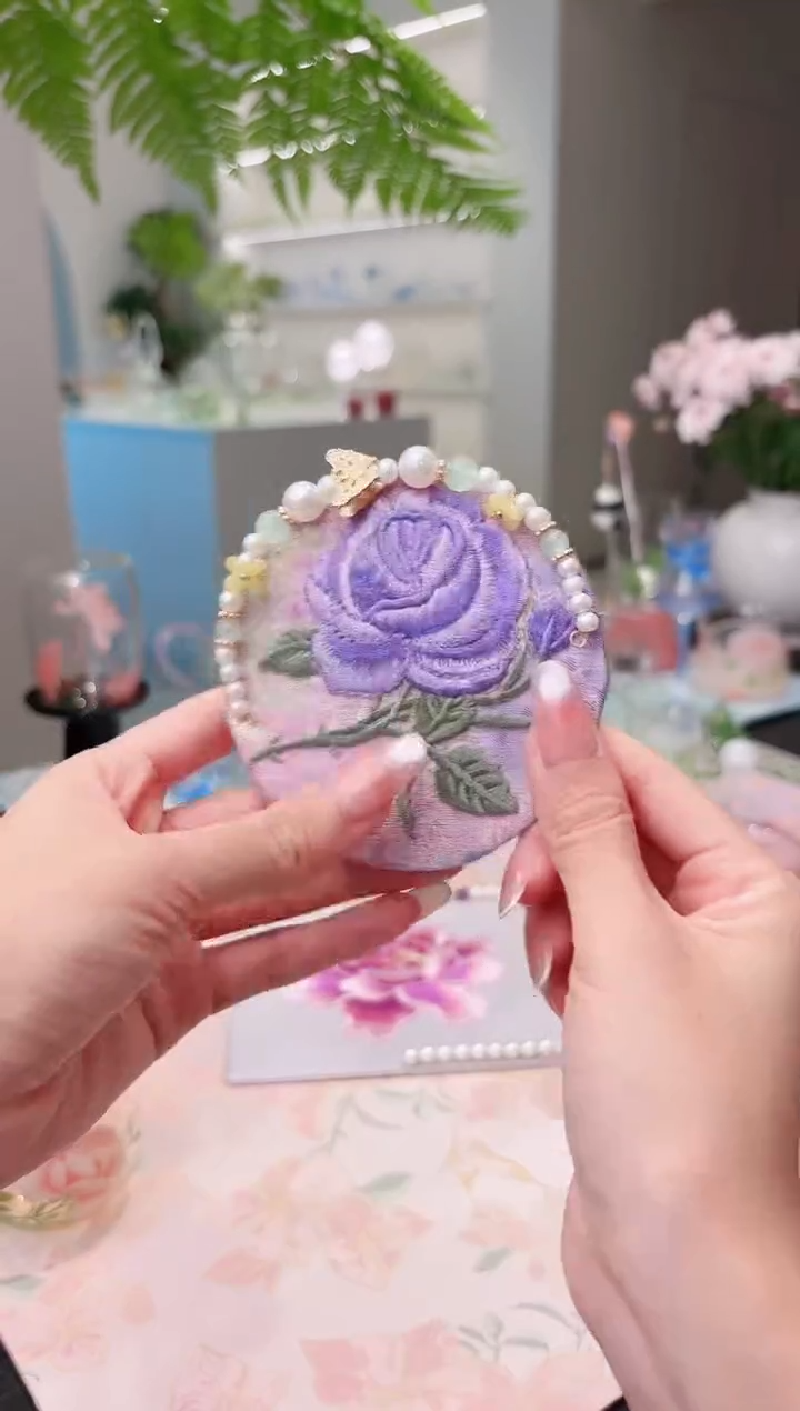 杯垫---------如图