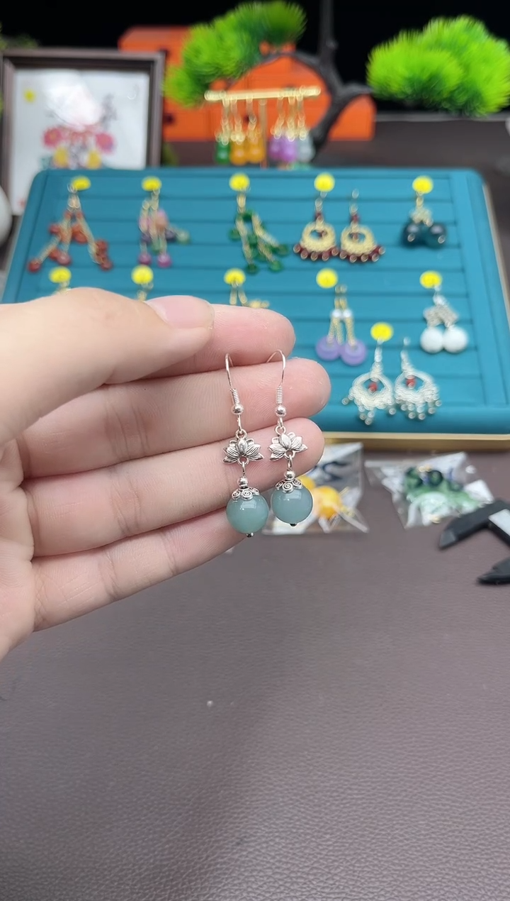 【闪购商品】玛瑙/玉髓耳钉银S925镶嵌237000