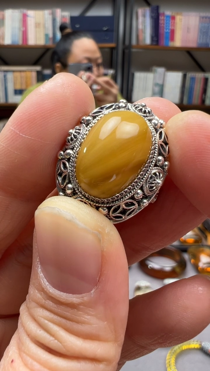 【闪购商品】琥珀颈饰未镶嵌蜜蜡戒指