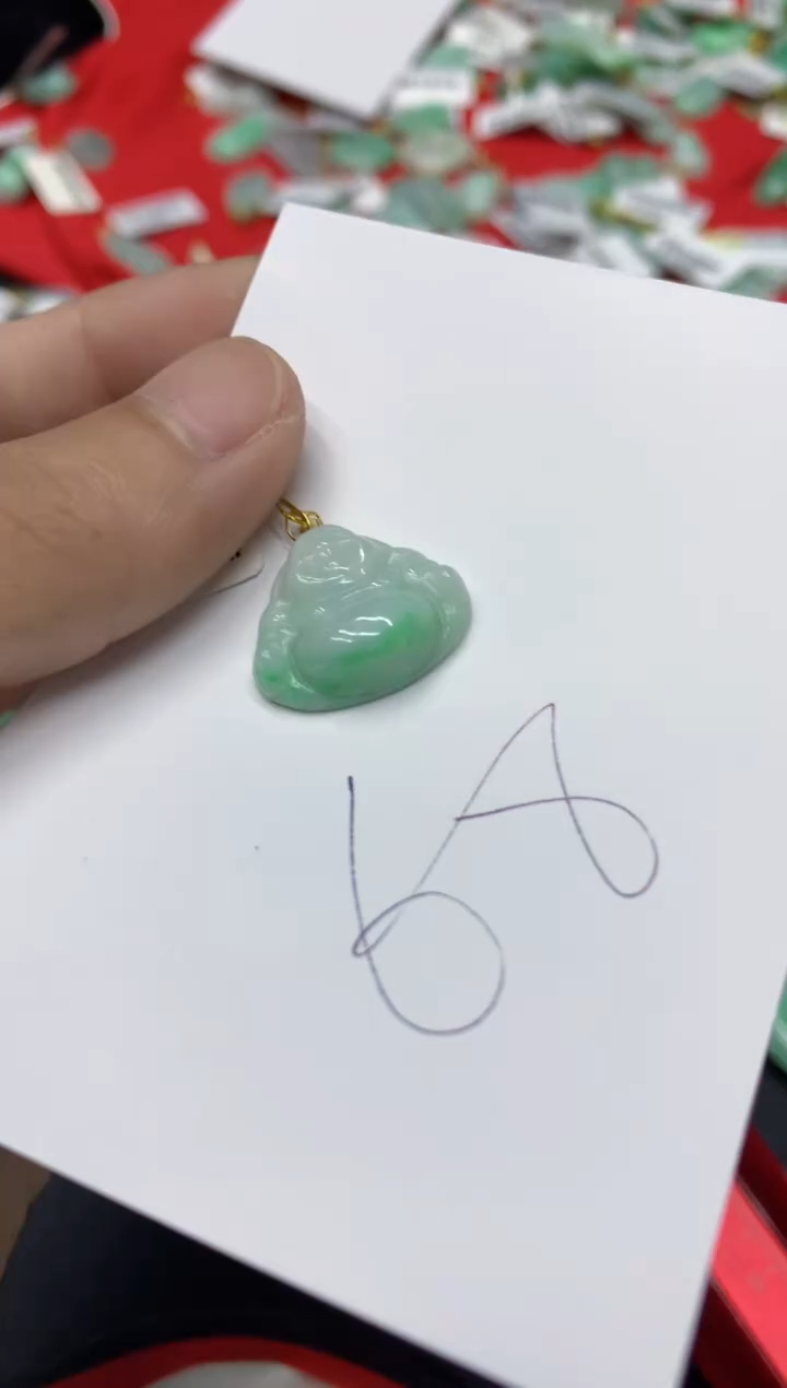 【闪购商品】翡翠颈饰18K金镶嵌翡翠