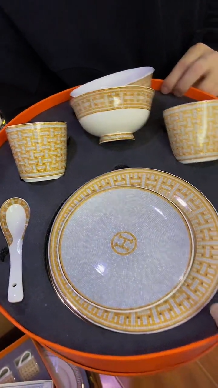 【闪购商品】鸿辉家品牌瓷器，京东包邮！