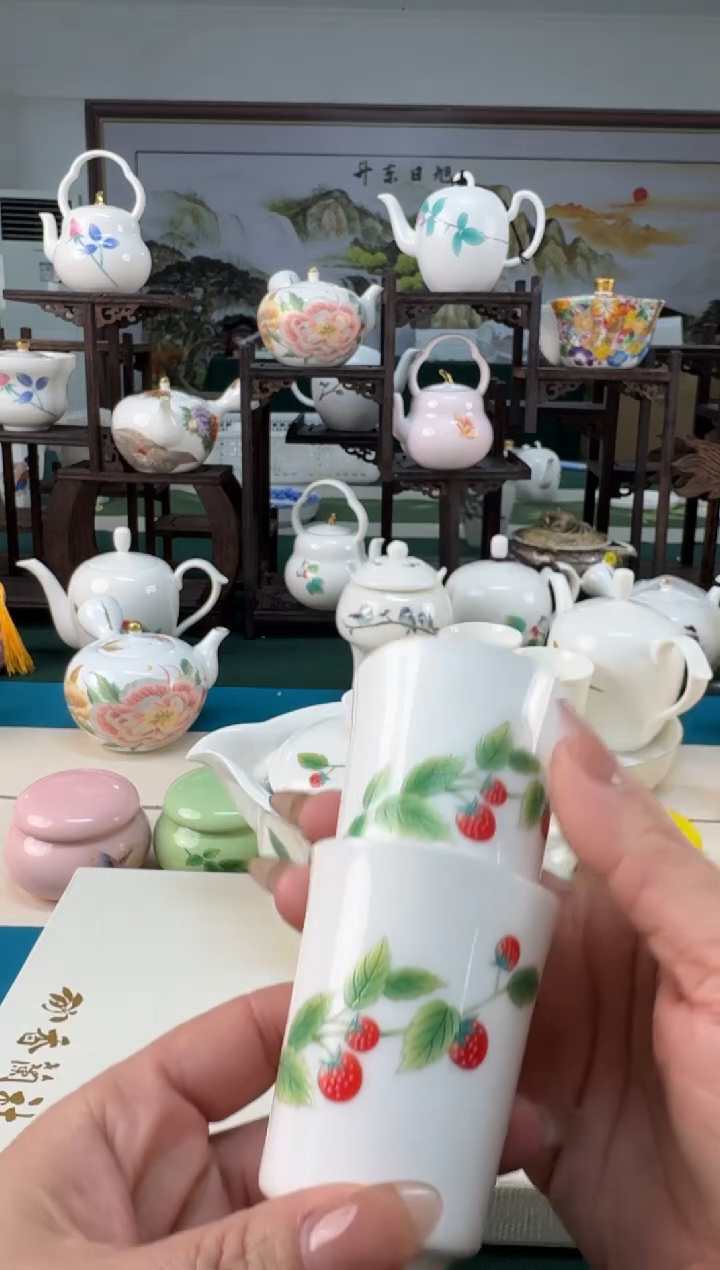 【闪购商品】瓷器 ······.......