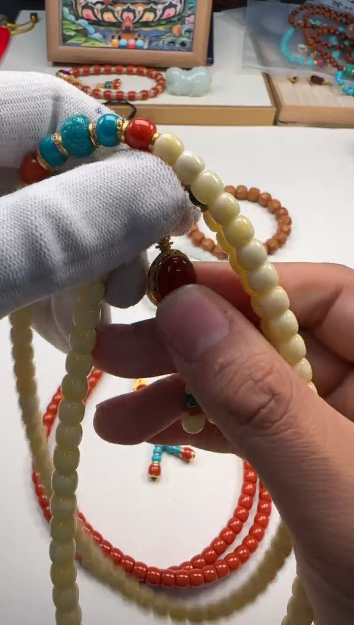 未镶嵌蜜蜡裸石手串手串