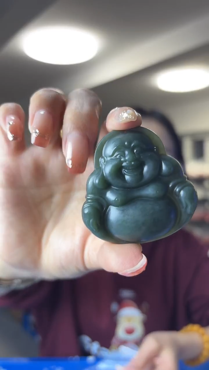 颈饰未镶嵌和田玉*微瑕*（多样性发一件）