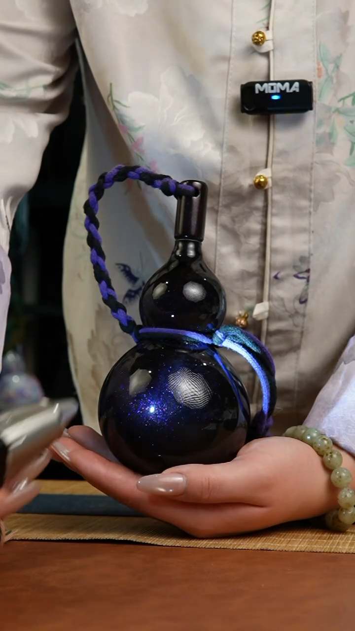 318号 天然热水酒葫芦 一物一拍（有瑕介意勿拍）