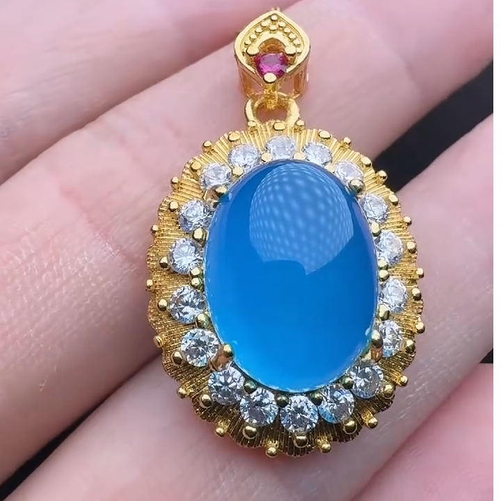 ST7395（玉姐）五抗石玛瑙蓝蛋面吊坠-配绳-送礼佳品