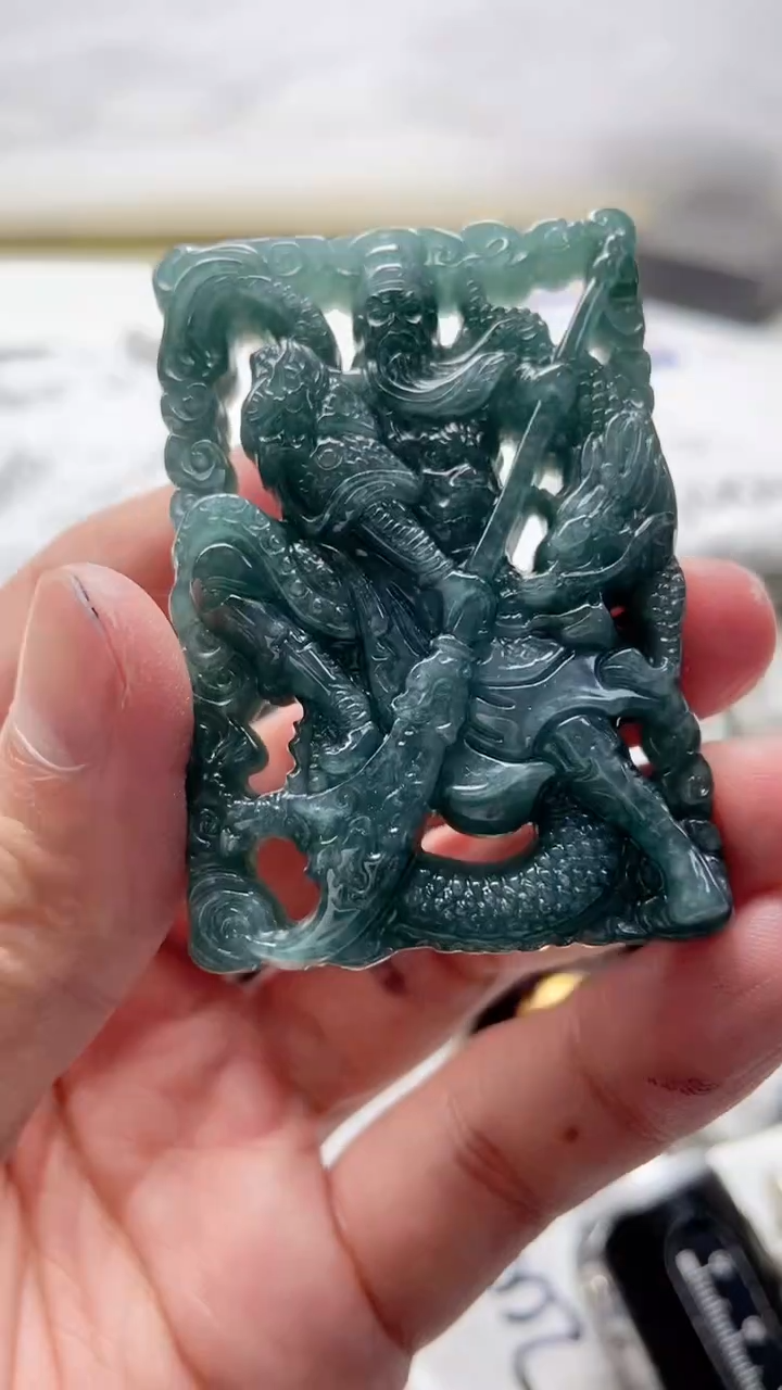 【闪购商品】翡翠颈饰未镶嵌888888888888