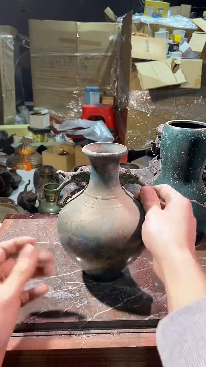 东红中古美术工艺品铜花瓶