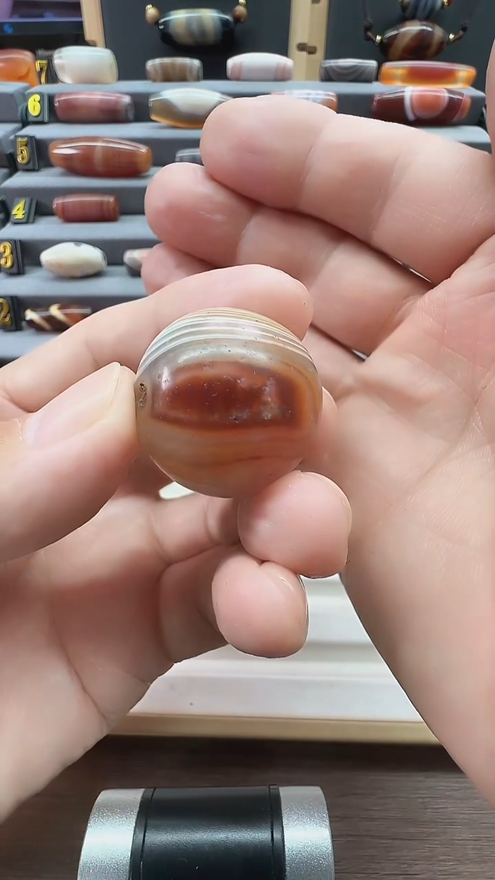 未镶嵌颈饰玛瑙/玉髓28