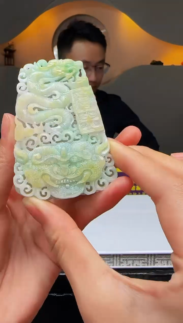 【闪购商品】定制翡翠未镶嵌Q04687翡翠毛货