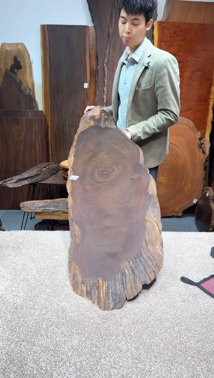 【闪购商品】风车木（黑檀木）尺寸157*38*2.5编号124