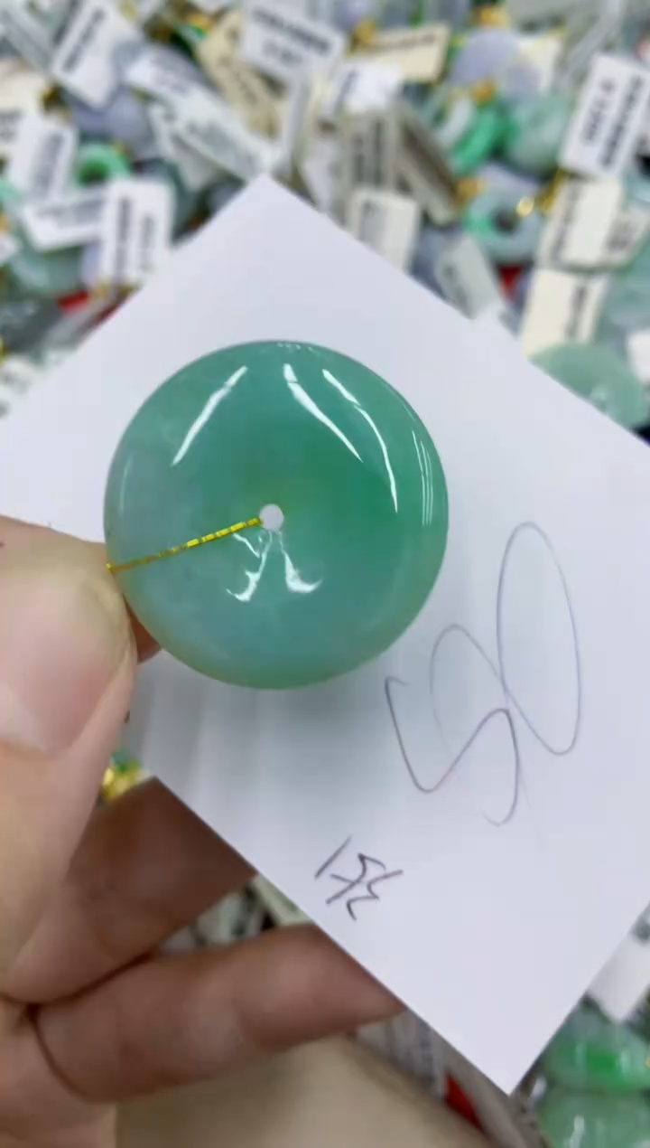 颈饰未镶嵌翡翠11111111111