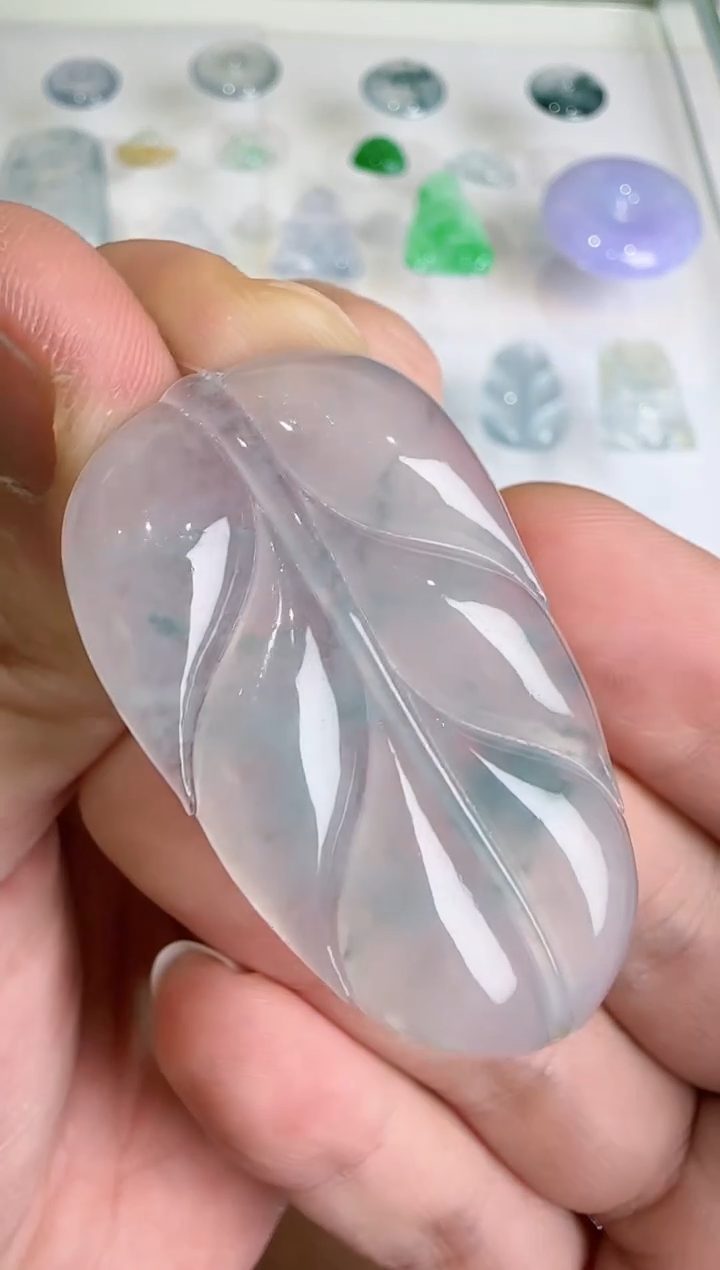 【闪购商品】翡翠吊坠(不含链)未镶嵌···