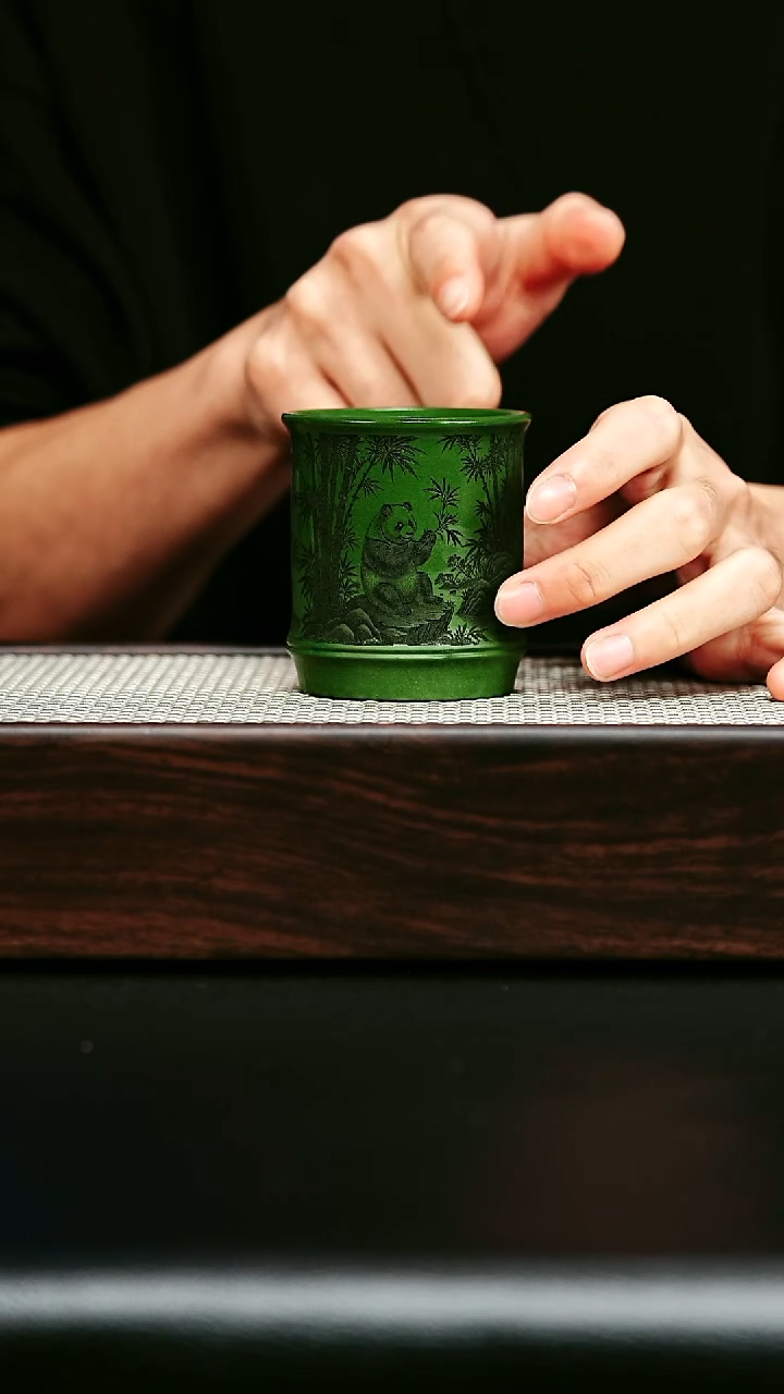 茶杯紫砂宜兴紫砂 主人杯 熊猫竹节 绿泥 任家娟 h214