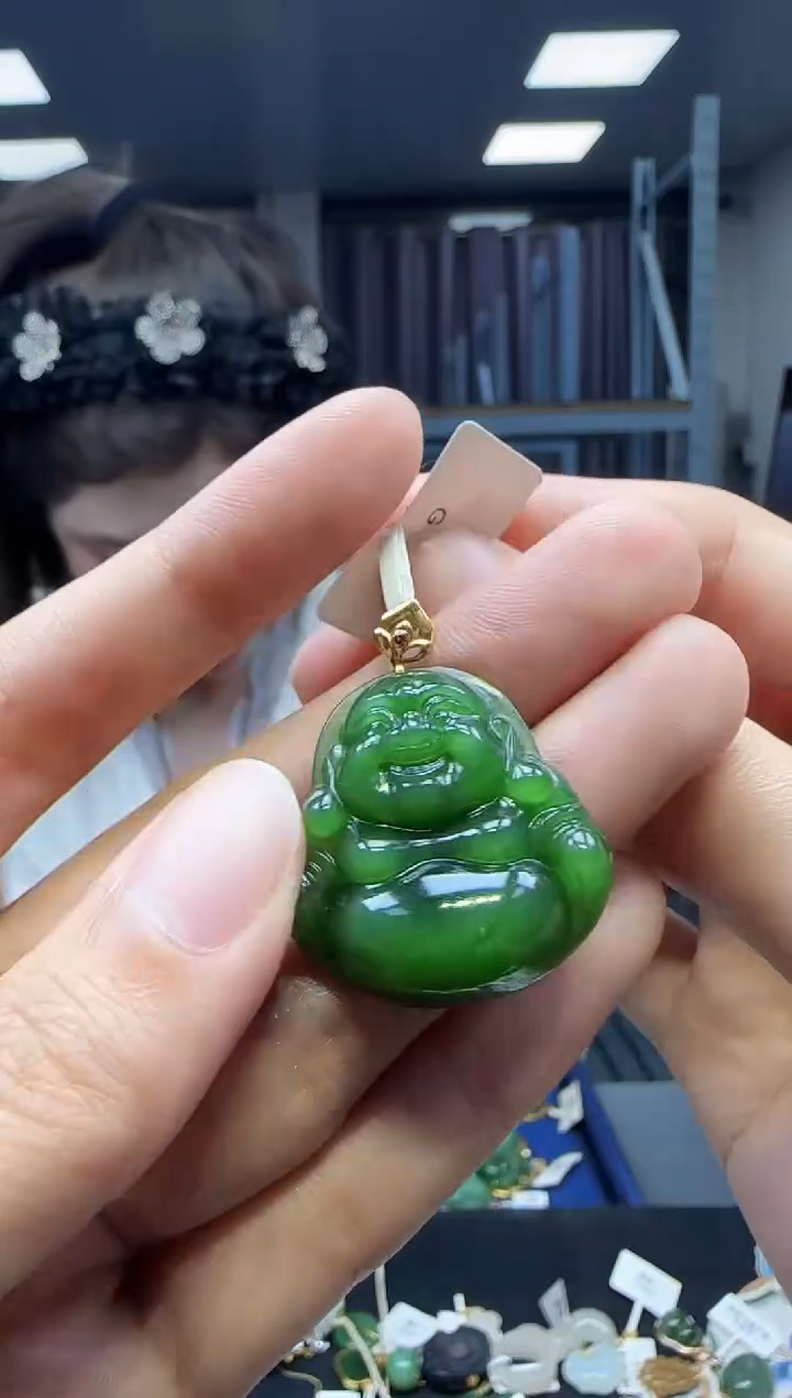 和田玉18K金镶嵌挂件1