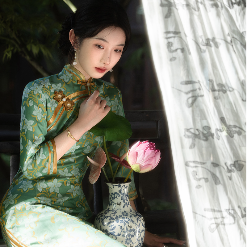 七分袖中式中国风提花低开衩旗袍优雅绿色日常高档气质少女连衣裙