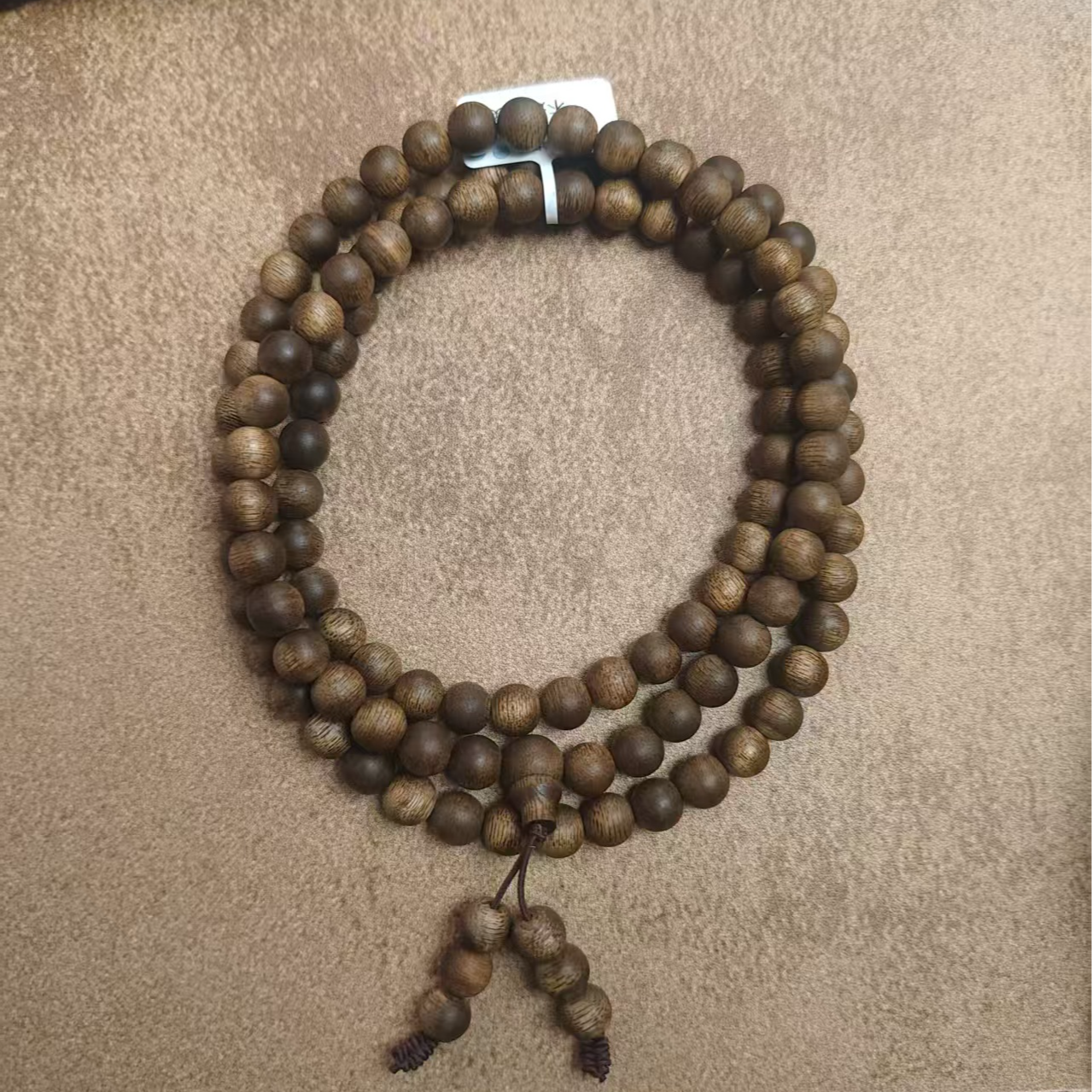 Z11895虎斑歪白药白沉香木串9mm