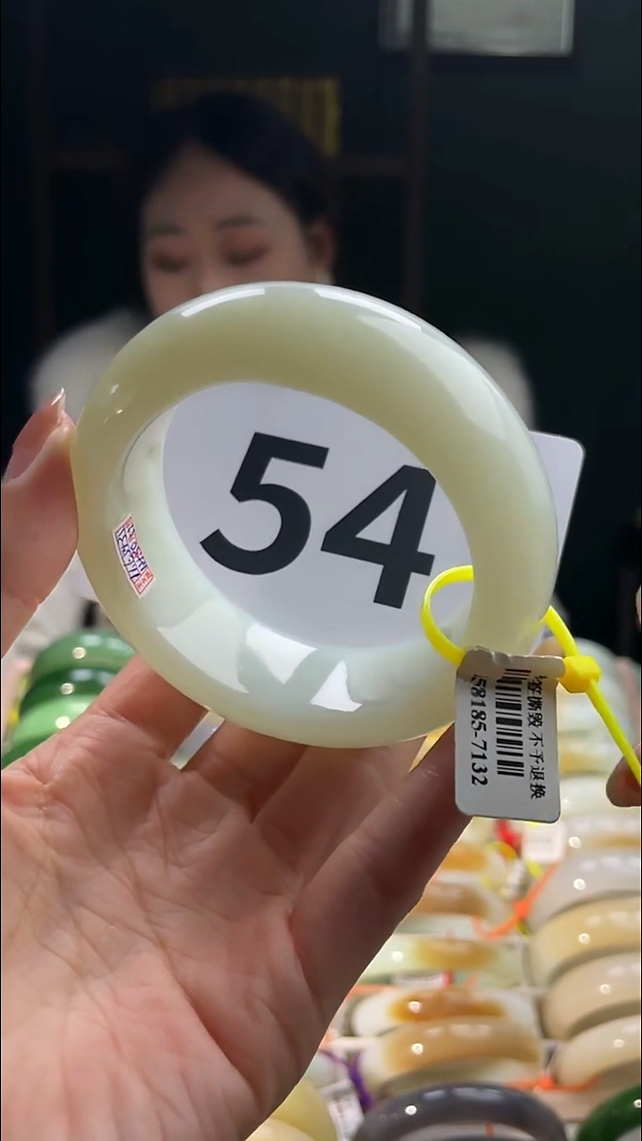 定制和田玉和田玉手镯