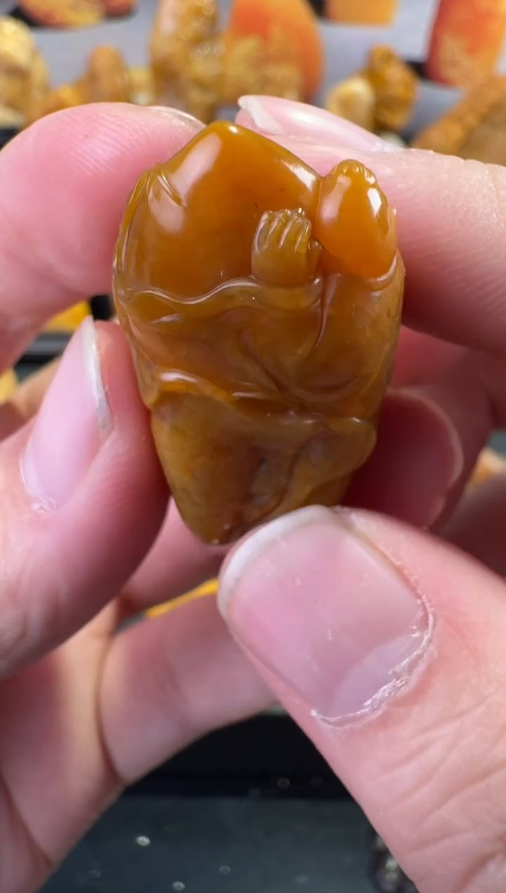 【闪购商品】田黄石半知田黄直播间