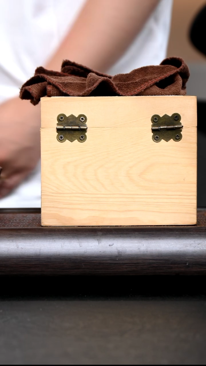 茶杯紫砂信任盒3 Ah3400  天青