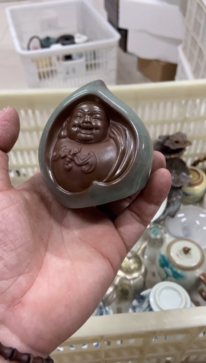 无运费险有瑕疵的摄影的产品有使用过的痕迹有点脏介意勿拍
