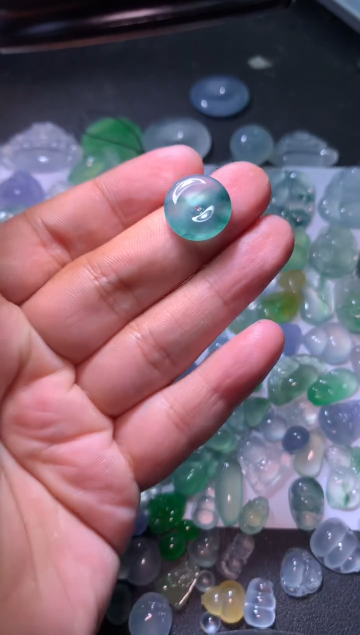 【闪购商品】翡翠颈饰未镶嵌平安扣