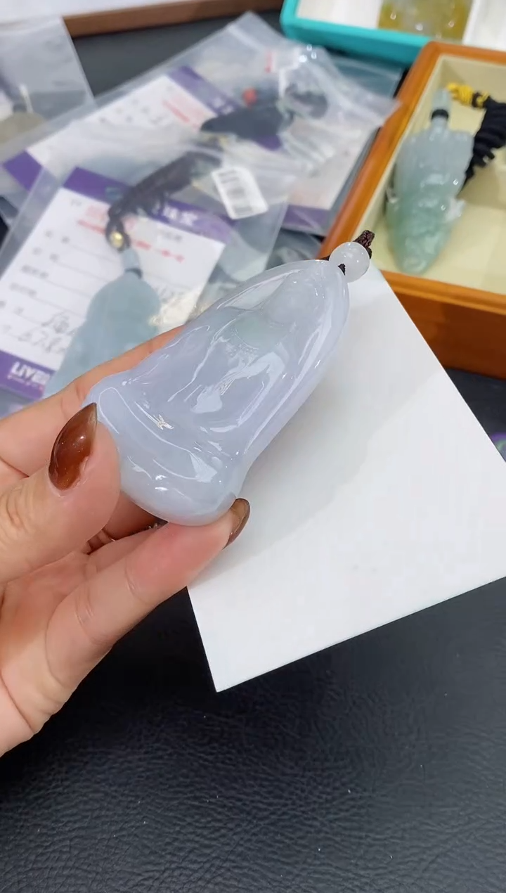 颈饰未镶嵌翡翠缅甸天然翡翠