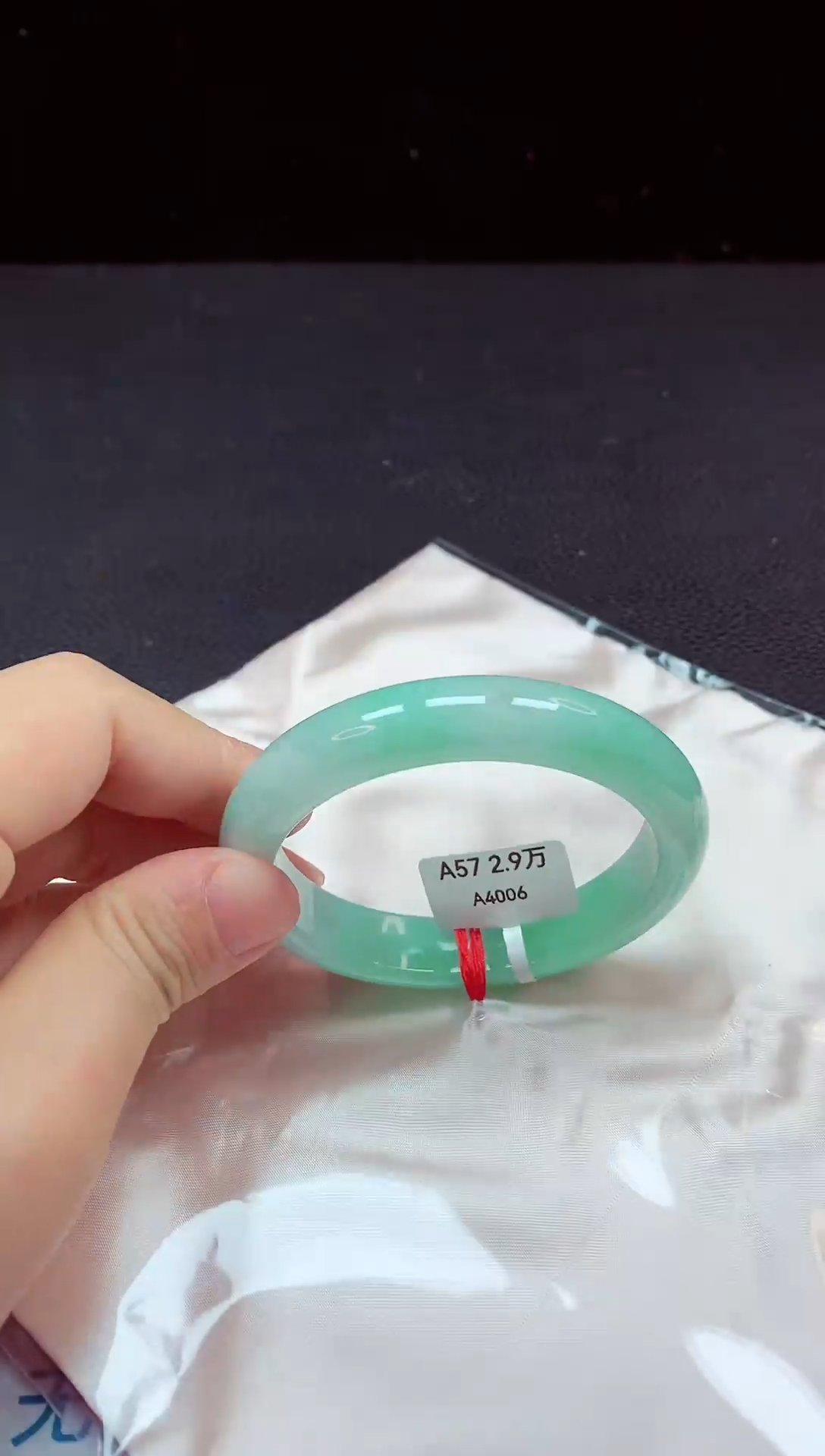 【闪购商品】翡翠手镯未镶嵌镯子