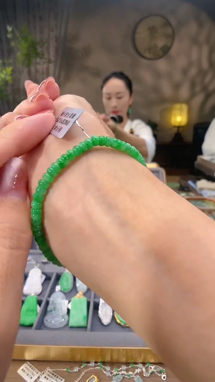 吊坠(不含链)未镶嵌翡翠手串