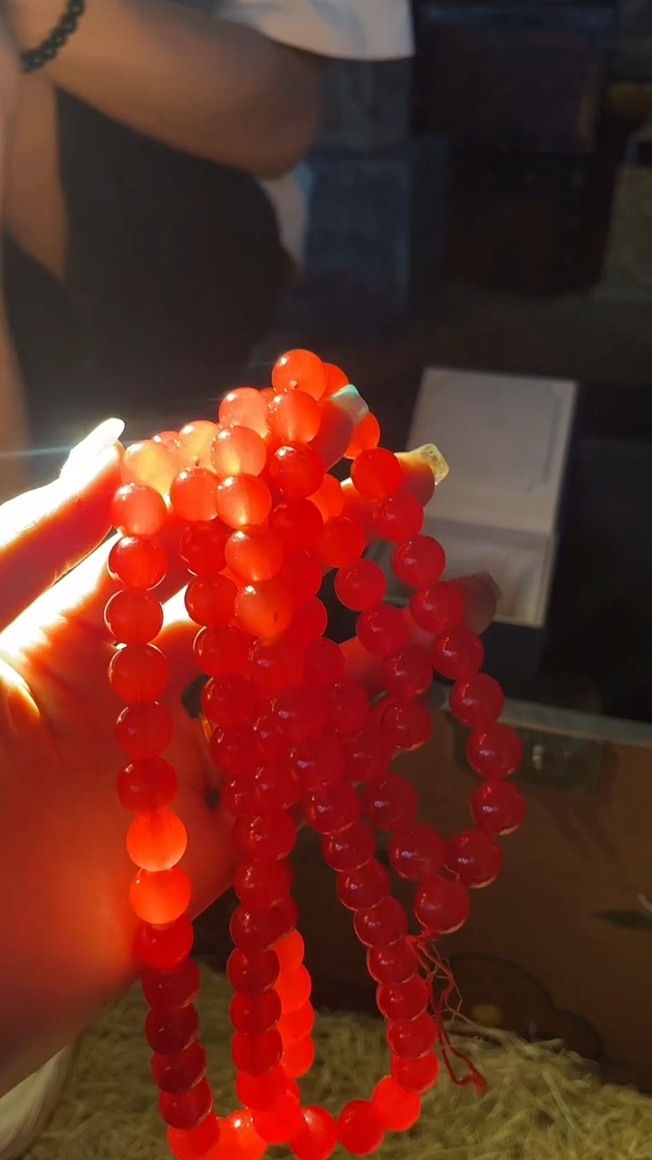 【闪购商品】【闪购商品】红色棉絮项链