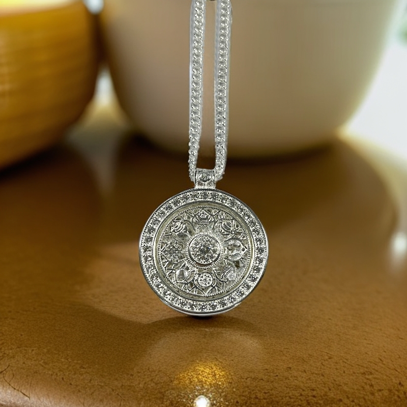 坠链均足银合成锆石 八宝罗盘民族风优雅旋转项链