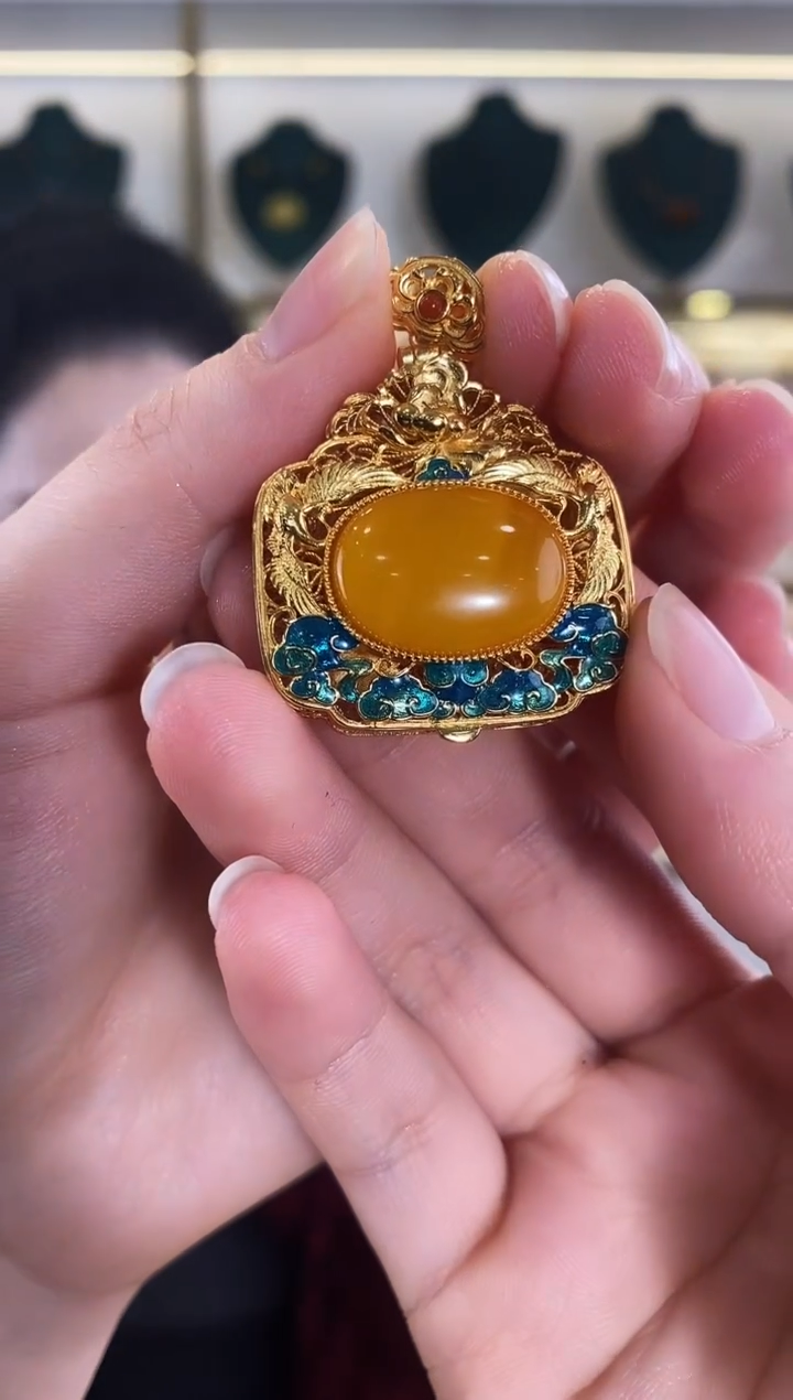 【闪购商品】琥珀裸石银S925镶嵌吊坠