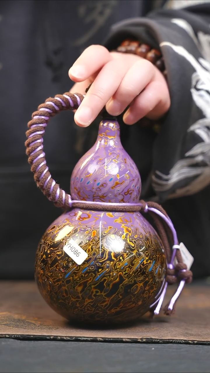 【闪购商品】YH087漆艺酒葫芦不包手串及旋转底座