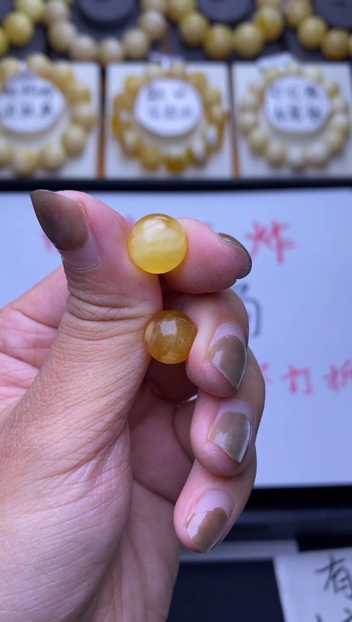 裸石琥珀未镶嵌大小姐珠宝4