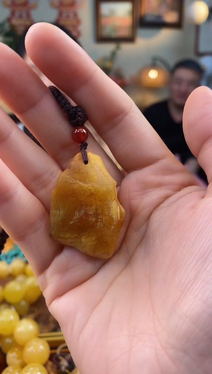 【闪购商品】琥珀颈饰未镶嵌吊坠