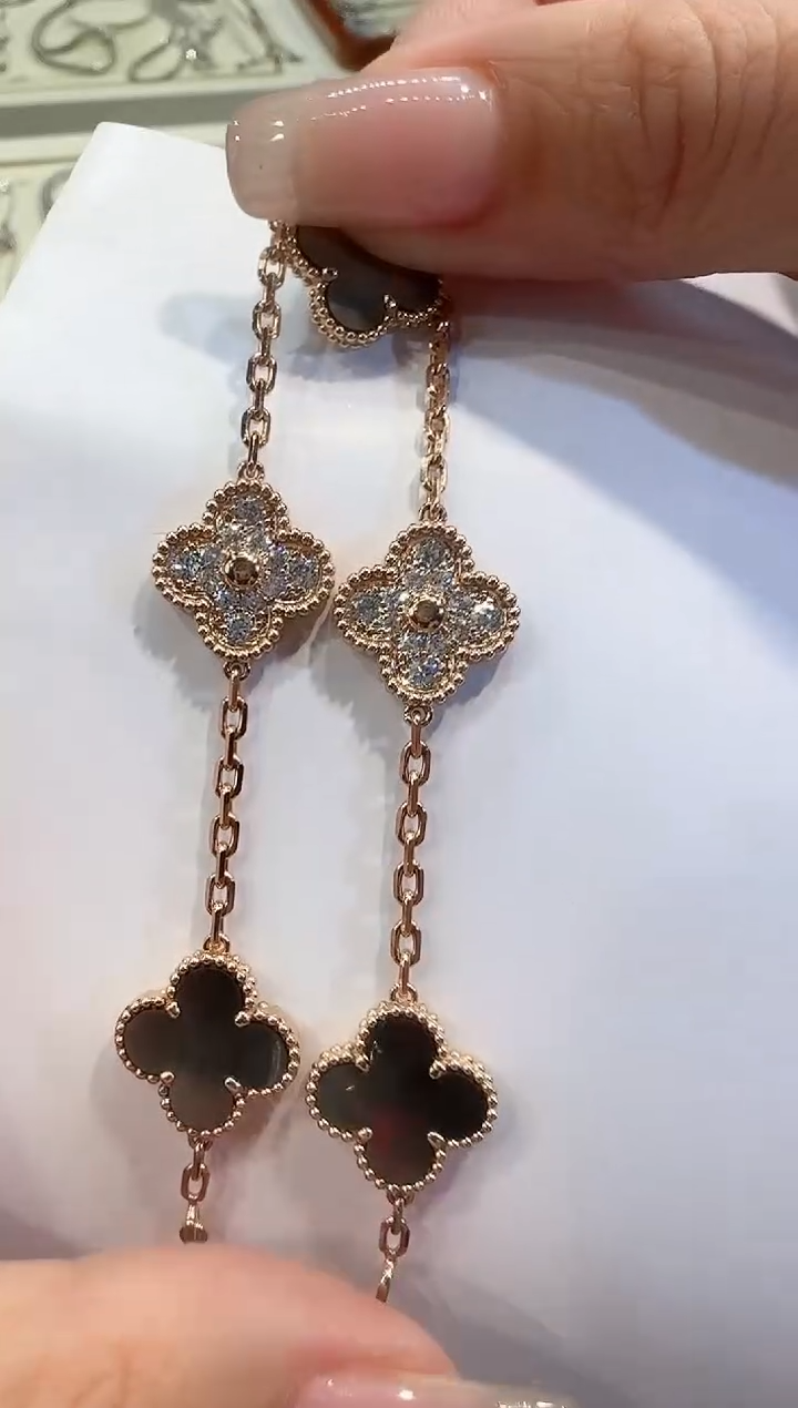 【闪购商品】钻石手链18K金镶嵌灰贝隔钻