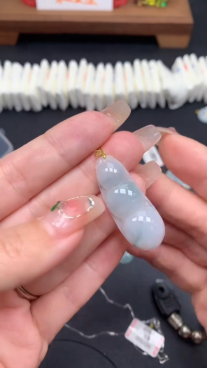 【闪购商品】翡翠吊坠(不含链)18K金镶嵌MS160298