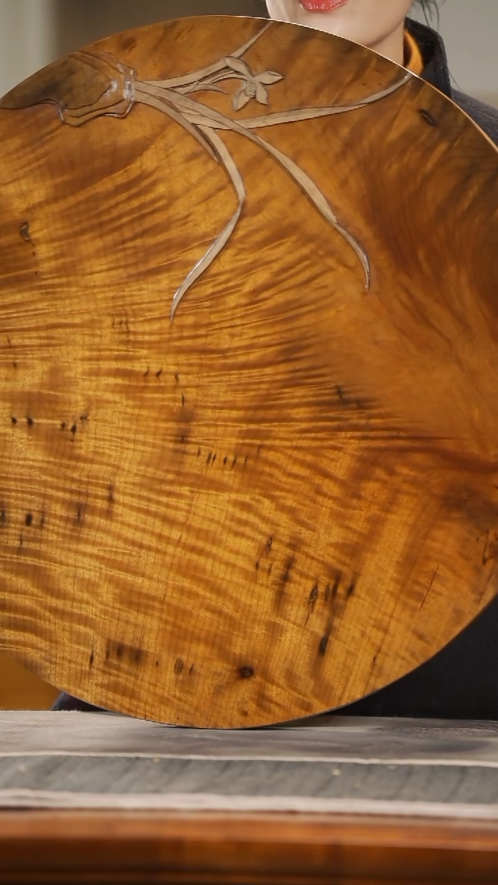 【闪购商品】金丝楠木雕兰花小品水波纹精品圆盘