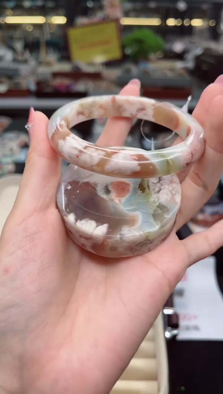 【闪购商品】石英质玉手镯未镶嵌59圈口（赠品镯心）6142411