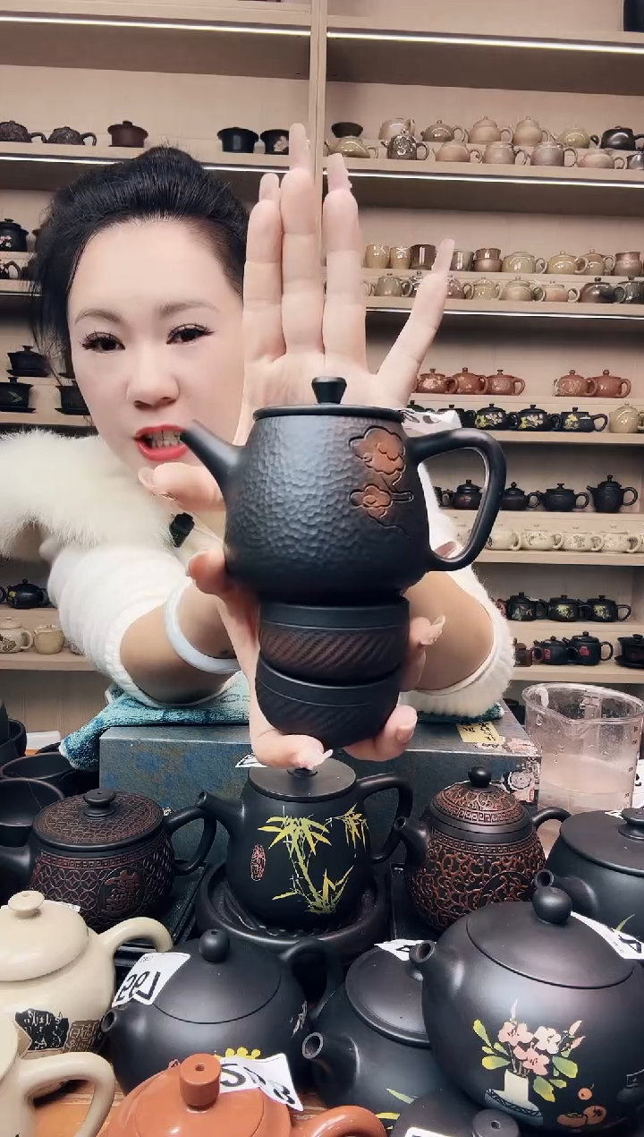 壶550 完品 锤纹祥云高石瓢+2跳叨杯