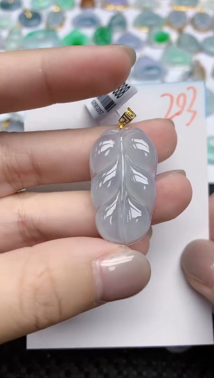 【闪购商品】翡翠颈饰18K金镶嵌天然翡翠A货