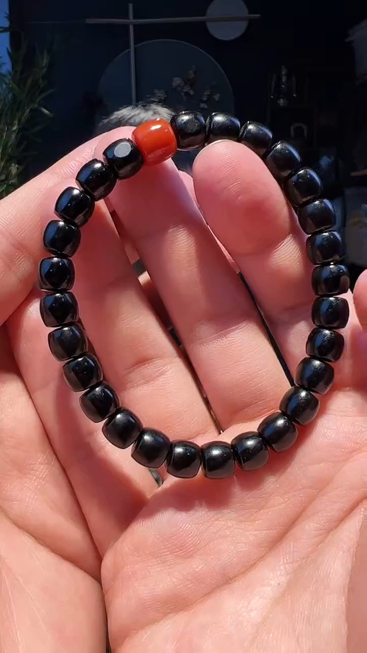 【闪购商品】和田玉手串未镶嵌8左右单圈