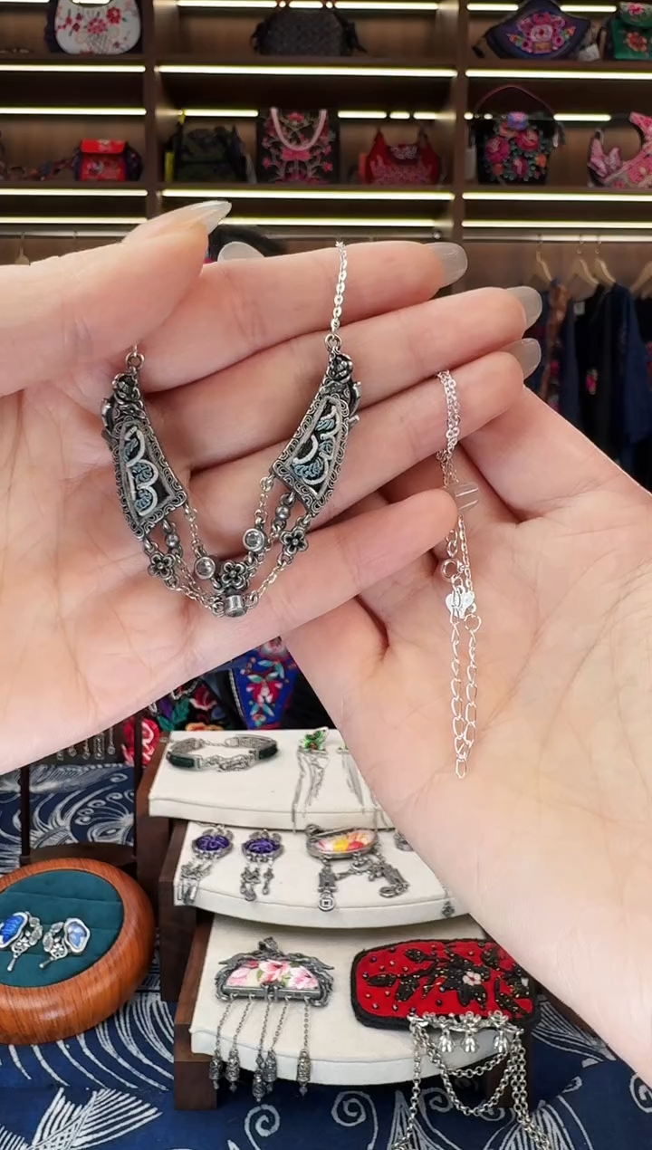 织绣524黔东南苗族刺绣